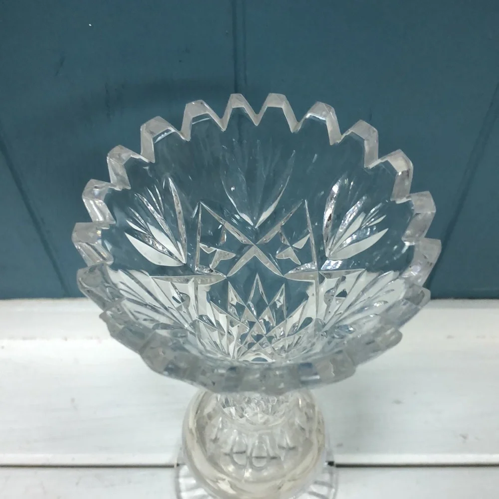 Vtg Footed Clear Glass Bud Vase Vintage Star of David Starburst Pinwheel 8”x3.5” - Picture 3 of 9